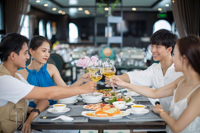 1-Day Bai Tu Long Bay Cruise: Pristine, Fun & Away fr the Crowds - The early ride from Hanoi to the harbor