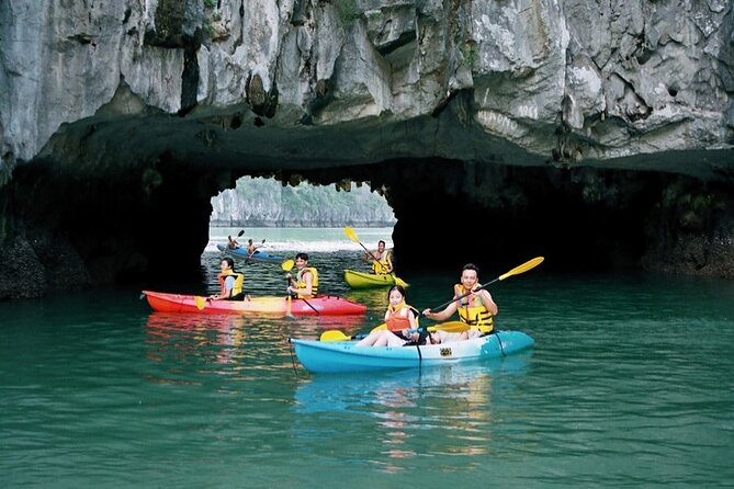 1 Day Tour to Halong Bay Cruise from 3 - 5 star Cruise & Transfer - Titop Island for swimming or the viewpoint