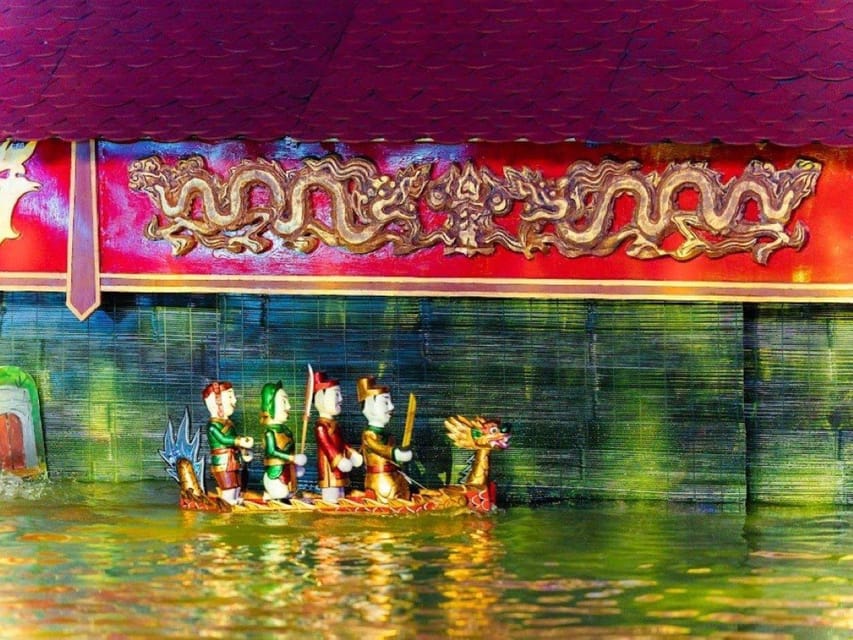1 ROUND HANOI CITY TOUR + WATER PUPPET SHOW TICKET - From temples to the Imperial Citadel