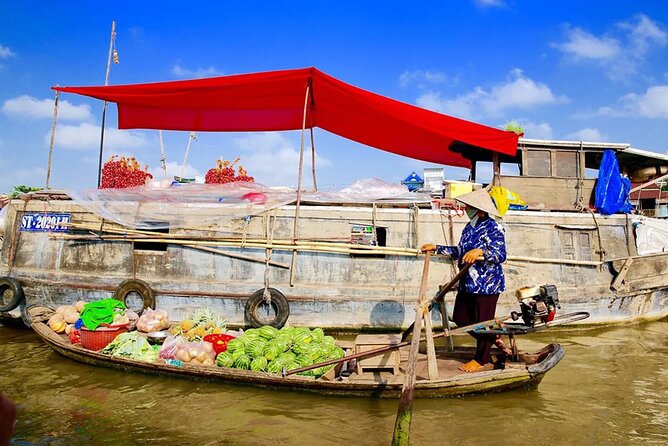 14 Days Classic Vietnam - A Private Tour from Hanoi to Saigon - Hanoi begins with lake walks and old schools