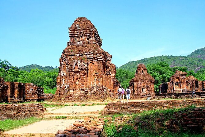 14 Days Classic Vietnam - A Private Tour from Hanoi to Saigon - Saigon brings war history into the center