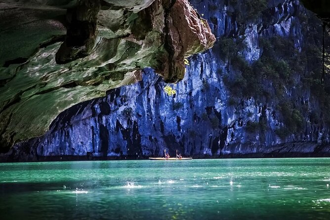 15-Day Private Tour - Vietnam Discovery & Phu Quoc Beach Escape - Hue moves from mountain pass to imperial walls