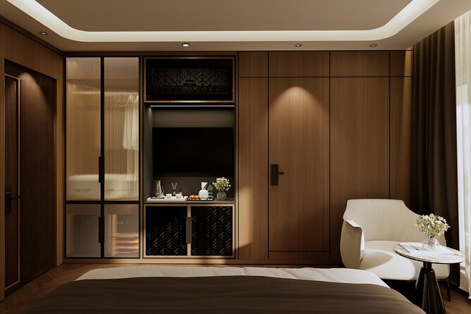 2 Day 1 Night Luxury Azura Cruise through Halong & Lan Ha Bay - Lunch, final views, and returning to shore