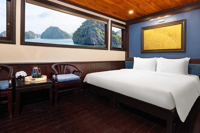 2-Day Boutique Cruise Discover Hidden Gems of Bai Tu Long Bay - The return route and second lunch