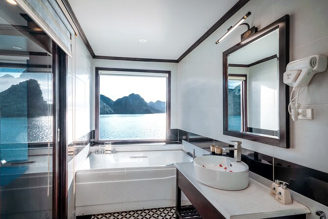 2 Day Guided Cruise Tour in Halong Bay and Lan Ha Bay from Hanoi - Lan Ha Bay and the Tra Bau kayaking stop