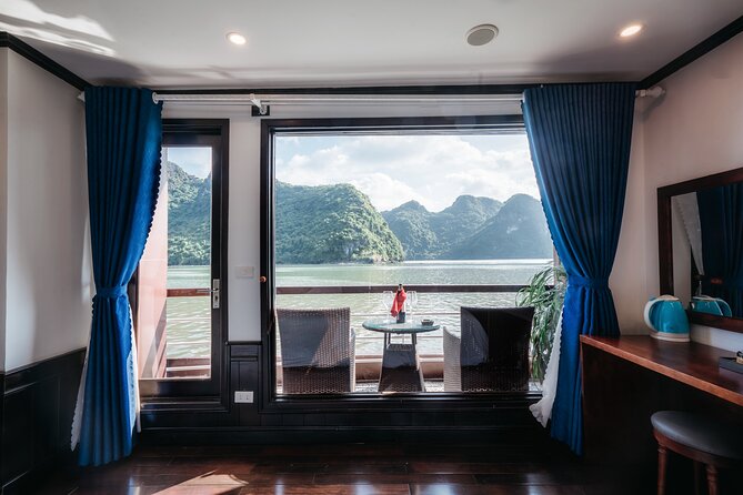 2 Day Guided Cruise Tour in Halong Bay and Lan Ha Bay from Hanoi - The real concern is not the scenery