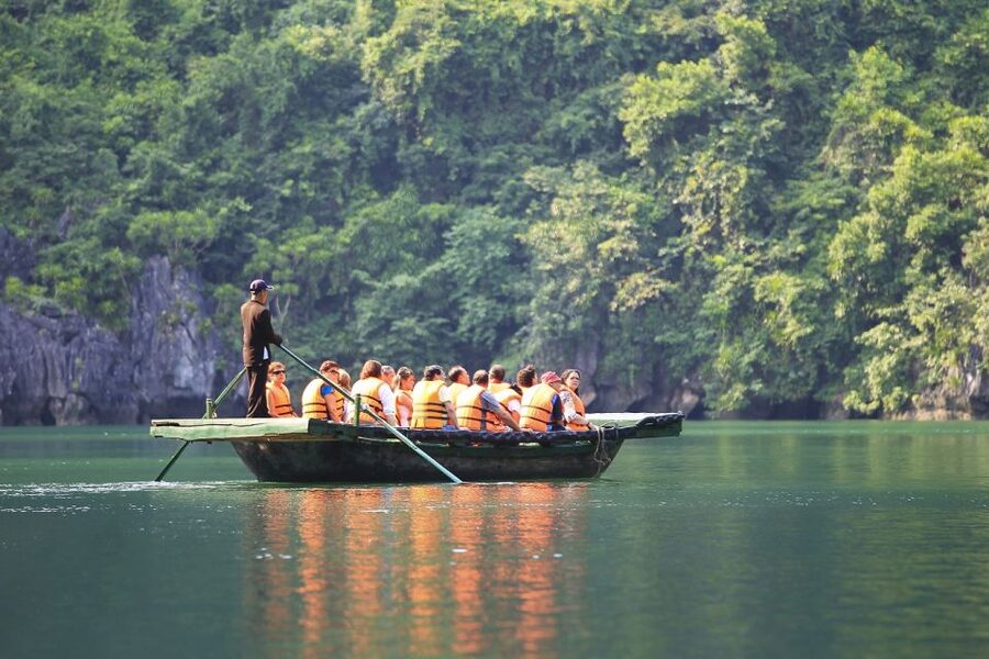 2-Day Ha Noi - Ninh Binh - Ha Long Bay Highlights Tour - Titop Island for swimming and views