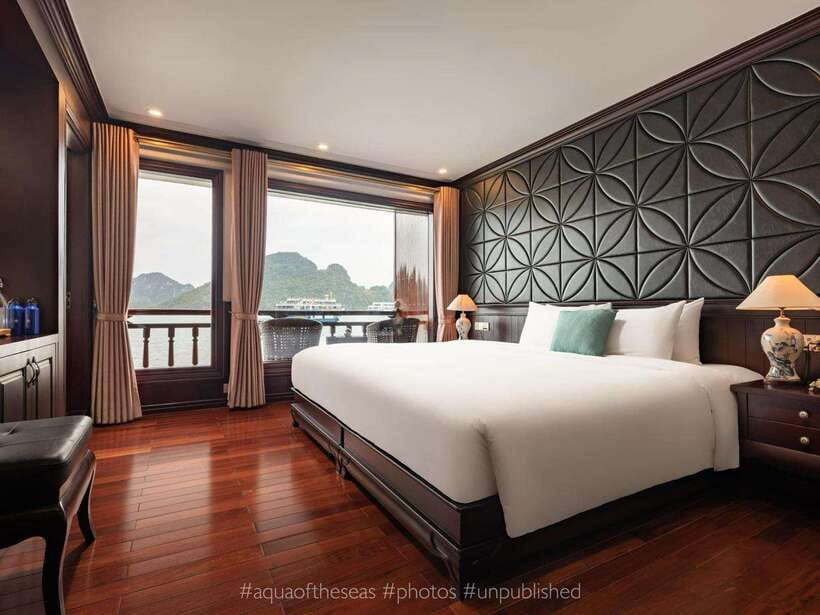 2-Day: Halong Lan Ha Bay 5 Stars Cruises w/Balcony & Bathtub - Dark and Bright Cave or Ba Trai Dao