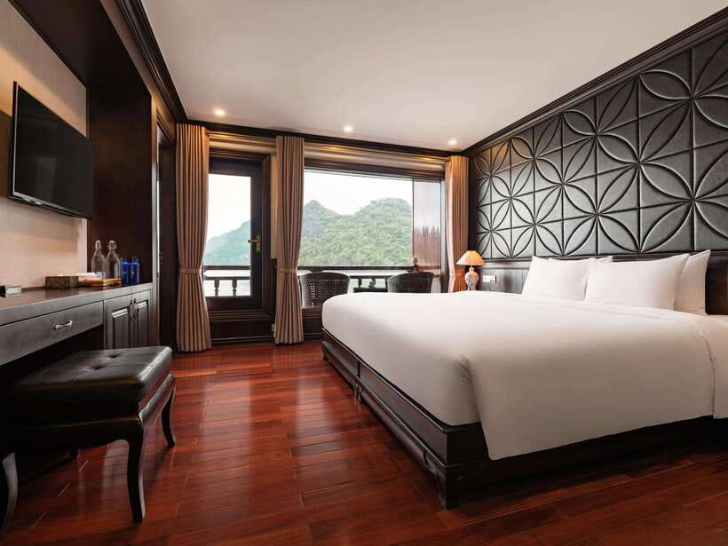 2-Day: Halong Lan Ha Bay 5 Stars Cruises w/Balcony & Bathtub - Service and practical details that matter