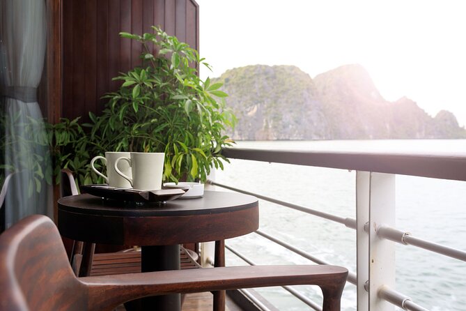 2-Day Halong Orchid Cruise - Kayaking in the Ao Ech area