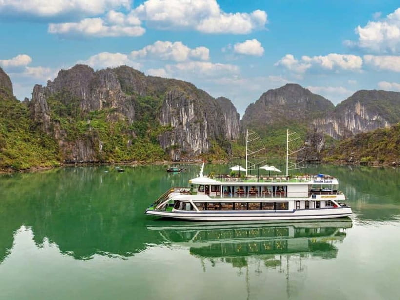 2-Day: Hanoi - Ninh Binh - Halong Bay Luxury Cruise - Returning to Hanoi after Ninh Binh