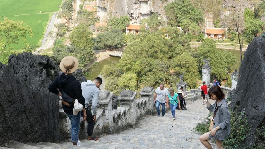 2 Day Ninh Binh: Hoa Lu/Bai Dinh- Trang An/Tam Coc- Mua Cave - Who should book this Ninh Binh trip