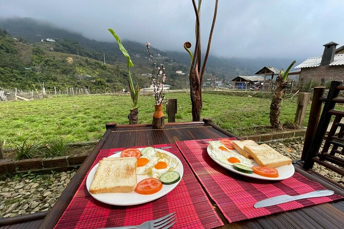 2-Day Sapa Guided Tour Slipping in Homestay From Hanoi - Guides, food, and the human side of the trip