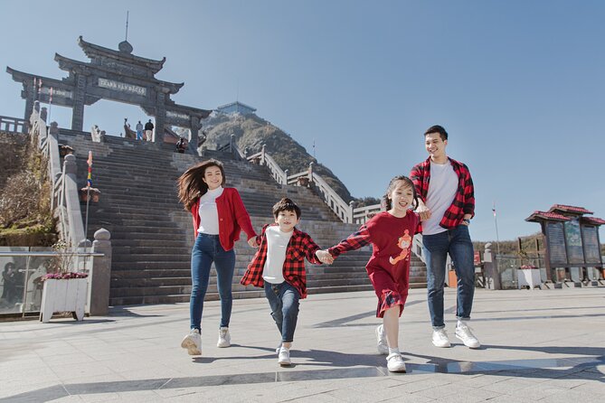 2-day Sapa Trekking & Fansipan Cable Car & Bus from Hanoi - Fansipan by Cable Car and Mono Train