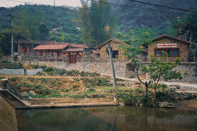 2 Days 1 Night Ban Gioc Waterfall Tour from Hanoi By Limousine - Ban Gioc Waterfall and the optional-feeling boat ride