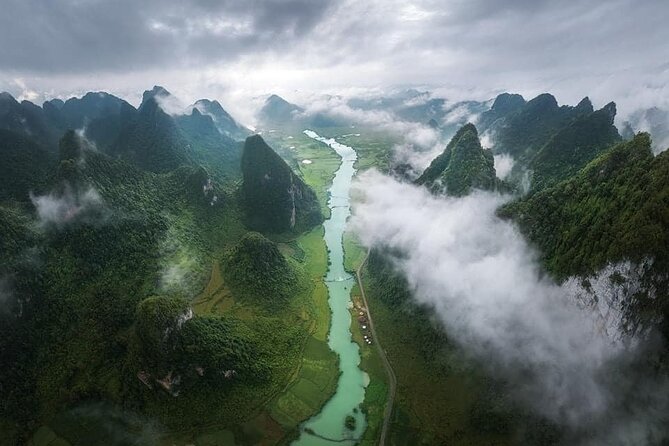 2 Days 1 Night Ban Gioc Waterfall Tour from Hanoi By Limousine - Nguom Ngao Cave on the second morning