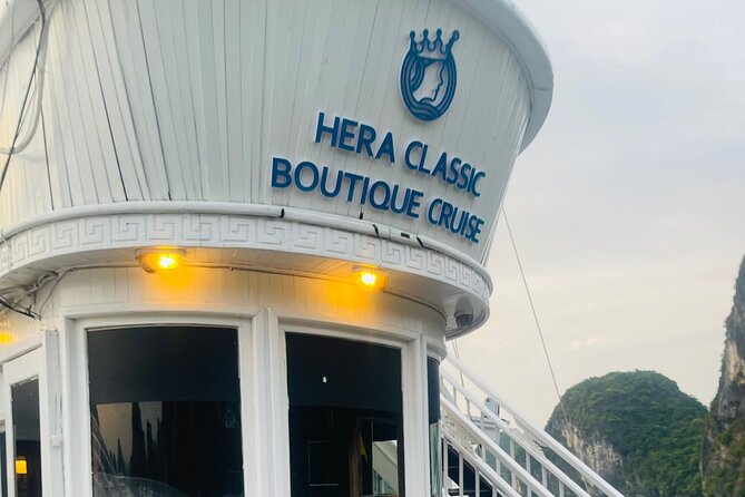 2 days - 1 night with Hera Cruise - The morning road from Hanoi to the bay