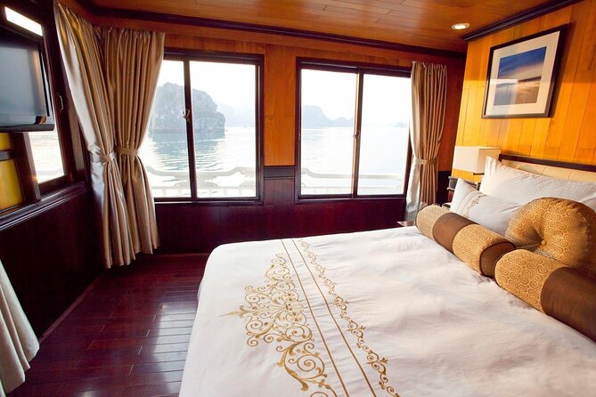 2 days - 1 night with Hera Cruise - Sunset, dinner, and a night on the boat