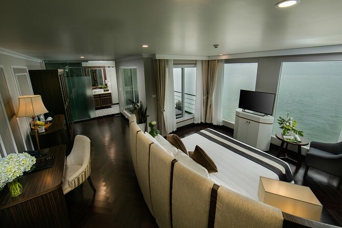 2 Days Era Cruise in Halong Bay and Lan Ha Bay from Hanoi - Sunset drinks, cooking, and the evening onboard