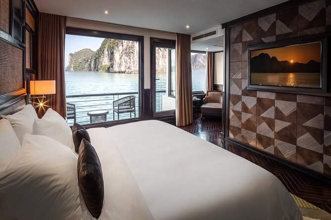 2 Days Halong Bay from Hanoi Cruise - Ti Top Island for a swim or a high view