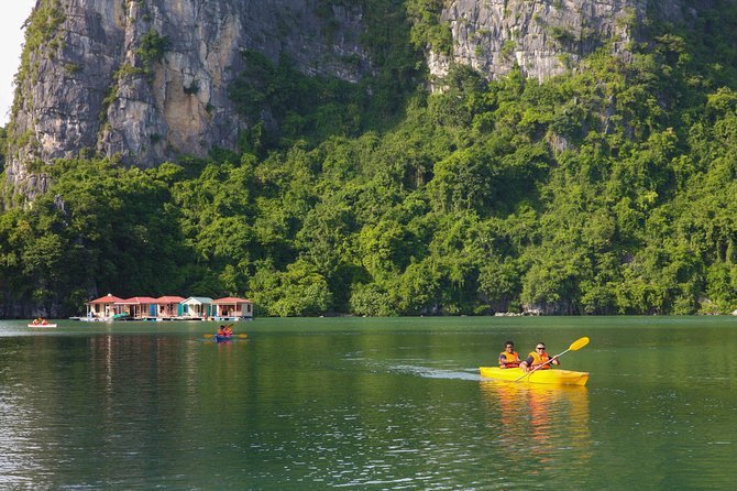 2 Days Halong Bay - Halong Sapphire Cruise - Why the overnight cruise changes the Halong Bay experience