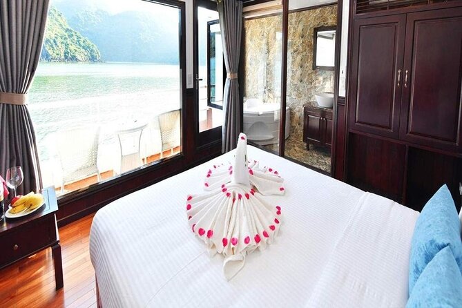 2 Days Halong Bay - Halong Sapphire Cruise - The 6:00 a.m. Tai Chi session