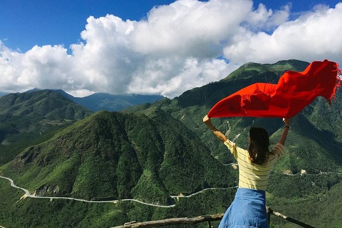 2-Night Sapa Tour with Fansipan Peak by Bus from Hanoi - Fansipan by cable car, from 2,800 meters upward