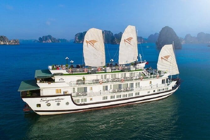 2D1N Bai Tu Long Bay cruises - Key points at a glance