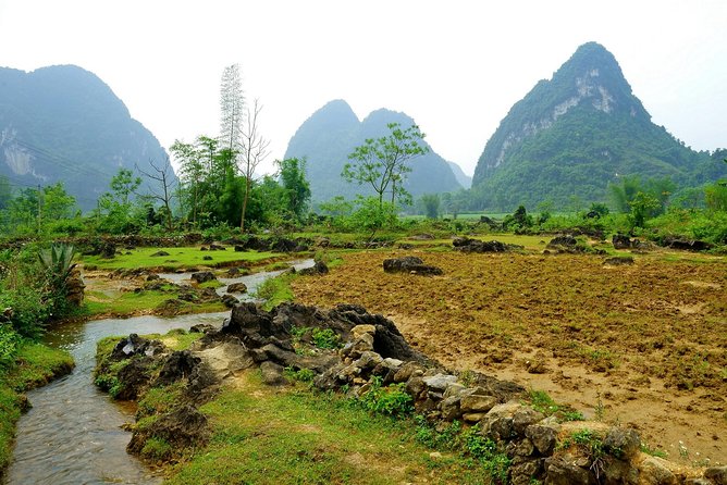 3-Day Ba Be Lake - Ban Gioc Waterfall Private Tour - What the homestay adds to the experience