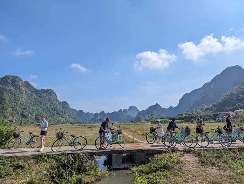3-Day Discover the most stunning Cat Ba Island - Lan Ha Bay - Caves, quiet beaches, and a floating fish farm