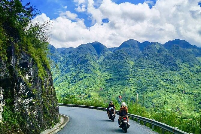 3-Day Ha Giang Loop Tour from Ha Noi and Return - Reaching Ha Giang from Hanoi takes most of the morning