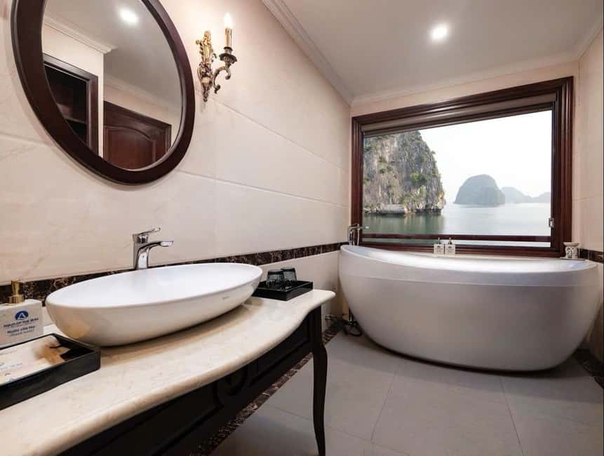 3-Day: Ha Long–Lan Ha Bay & Ninh Binh 5 Stars Cruise - Trang An by boat, then Mua Cave on foot