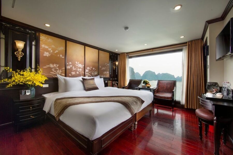 3 Day Hanoi - Ninh Binh - Halong Bay 5 Star Cruise & Balcony - Mua Cave and the 500-step payoff