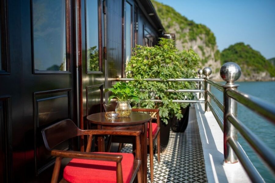 3 Day Hanoi - Ninh Binh - Halong Bay 5 Star Cruise & Balcony - Ti Top Island, kayaking, and Luon Cave