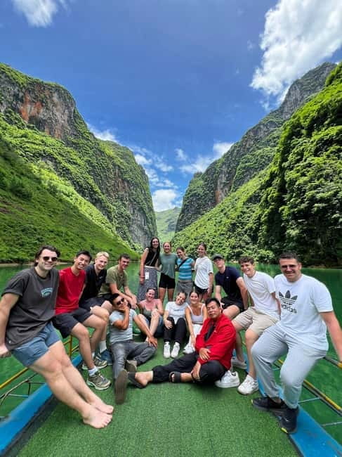 3-day Motorbike Ha Giang Loop Luxury Tour With Easy Rider - Day 1: Bac Sum Pass to Dong Van