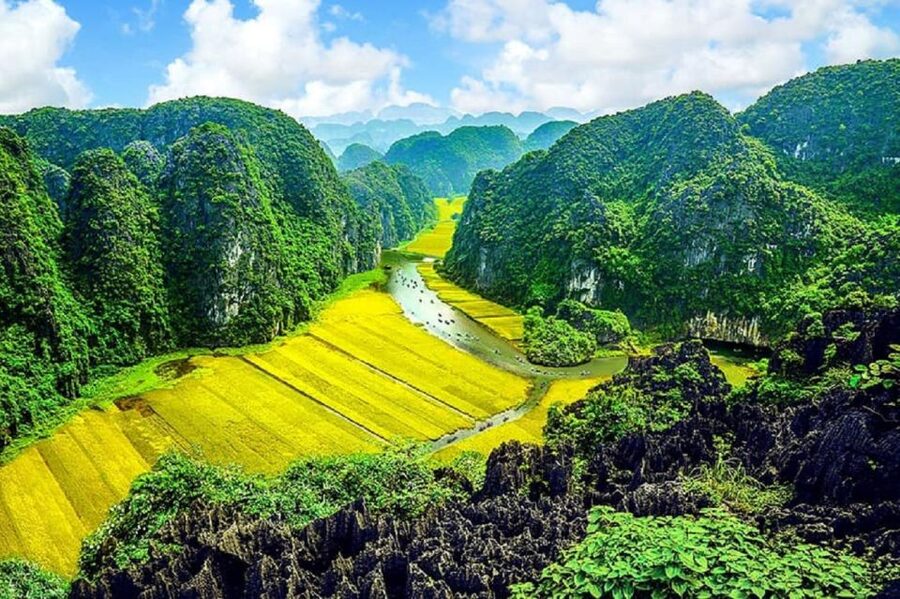3-Day - Ninh Binh - Lan Ha Bay 5-Star Cruise & Balcony - Who should book this three-day trip