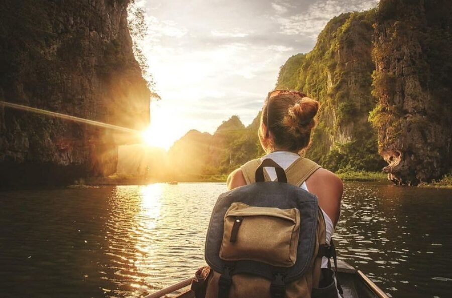 3-Day - Ninh Binh - Lan Ha Bay 5-Star Cruise & Balcony - Sunset, spring rolls, and an evening on the boat