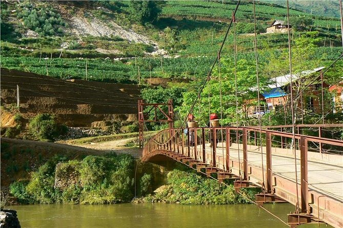 3-Day Trekking Adventure of Sapa from Hanoi - Stay Ta Van Village - Food, accommodation, and what $109 really buys