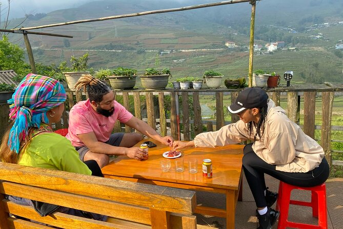 3-Day Trekking Adventure of Sapa from Hanoi - Stay Ta Van Village - Bus timing and group size