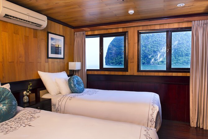 3 days - 2 night tour at 5 stars cruise - cheapest prices - all inclusions - The Ha Long Bay and Lan Ha Bay versions are not the same trip