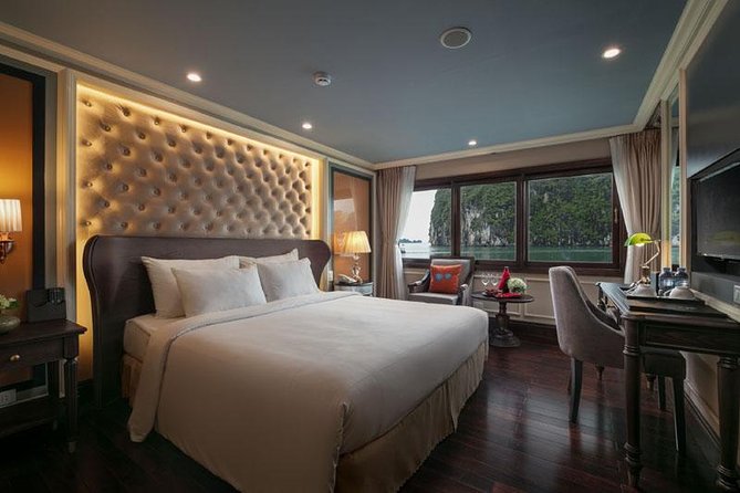 3 days - 2 nights in Bai Tu Long Bay at 5 stars cruise - private balcony cabins - Key points to know before booking
