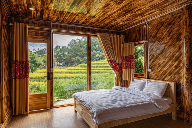 3-Days in Sapa with Overnight at 4 Star Hotel & Bungalow - Day two on foot through Muong Hoa Valley