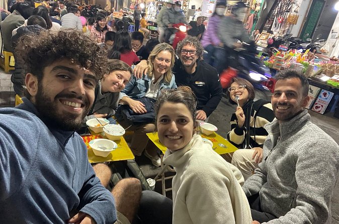 3-Hour Shared Food Tasting Experience in Hanoi Old Quarter - Pho gives you a familiar start
