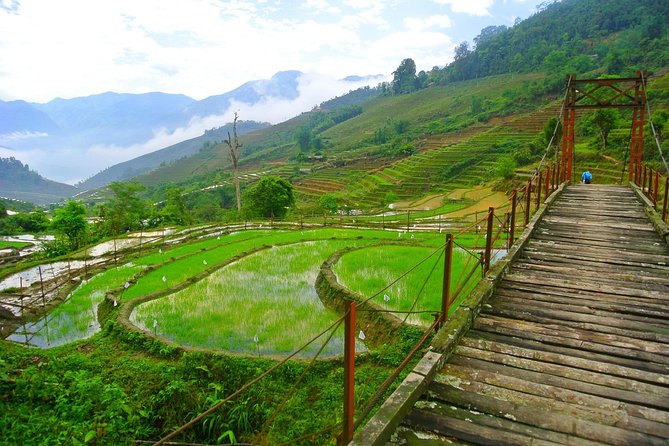 3-Night Sapa Trekking Tour from Hanoi - The second trek through Golden Stream valley