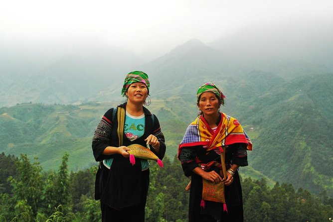 3-Night Sapa Trekking Tour from Hanoi - Lao Cai arrival and the first morning in Sapa