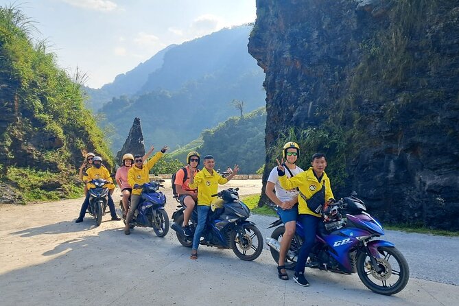 4 Day Ha Giang Loop - From Ha Noi and Return - Day 4: Lung Tam weaving and the return to Hanoi