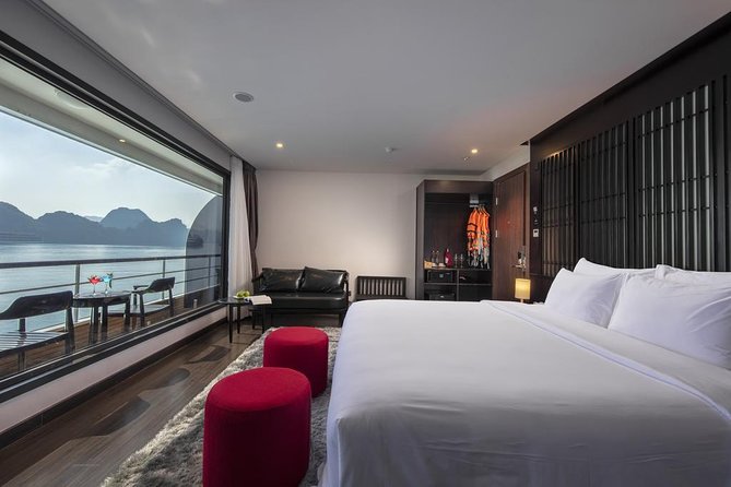 5/6/6++ stars All-Inclusive 2d/1n-ULTRA LUXURY STYLE-cruising LIKE A BOSS - Day two: tai chi and the Dark and Bright Cave