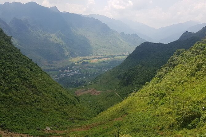 5 Days 4 Nights Ha Giang Easy Driving Motorbike Tours - Day three, from Du Gia into Dong Van