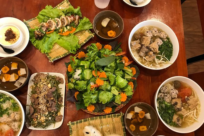 5 Traditional Dishes Hanoi Cooking Class with Market Trip - Five dishes, from pho to egg coffee