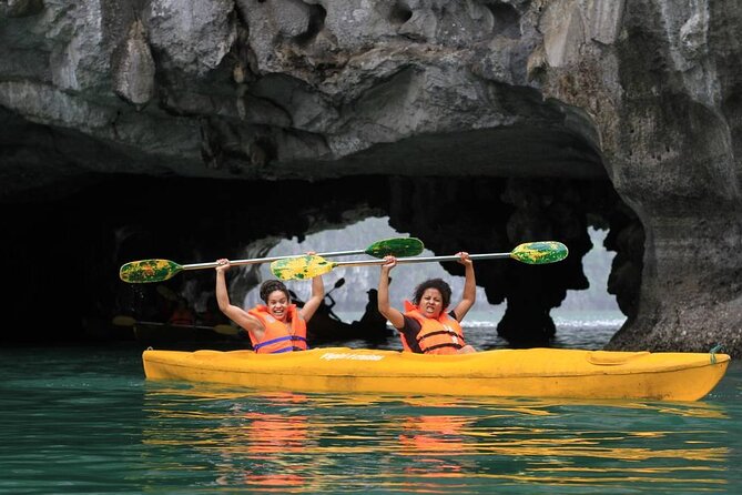 6 Hour Cruise in Hanoi - Climbing Titop Island for the big view